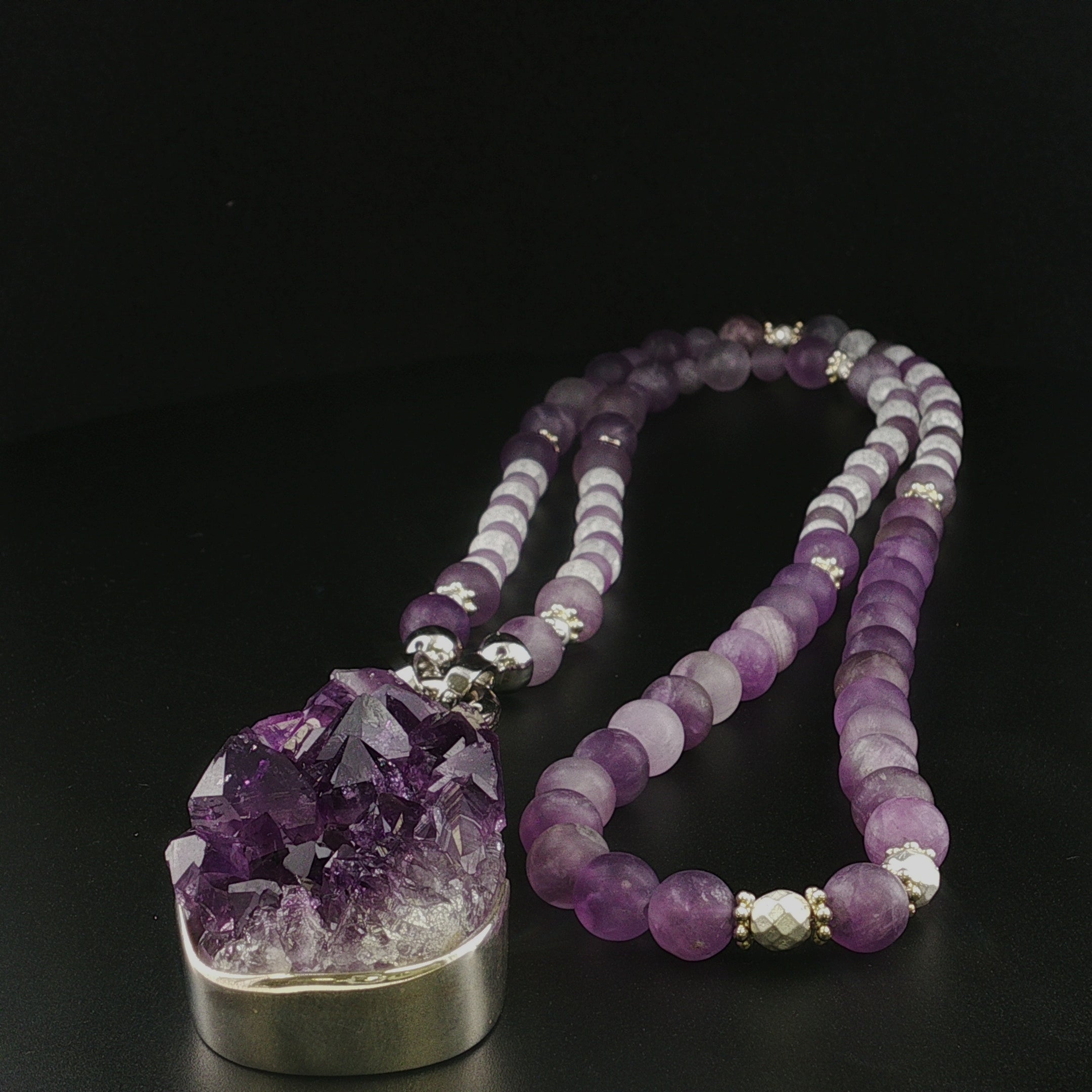 matte Amethyst & Bergkristall Halskette