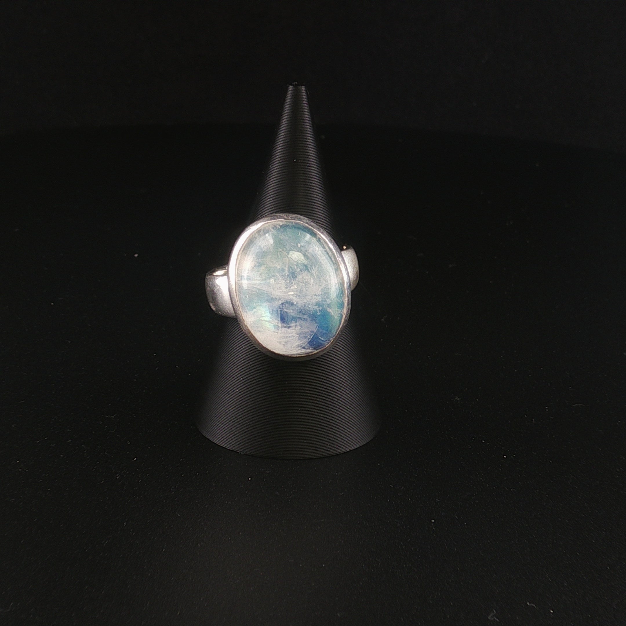 Mondstein Ring