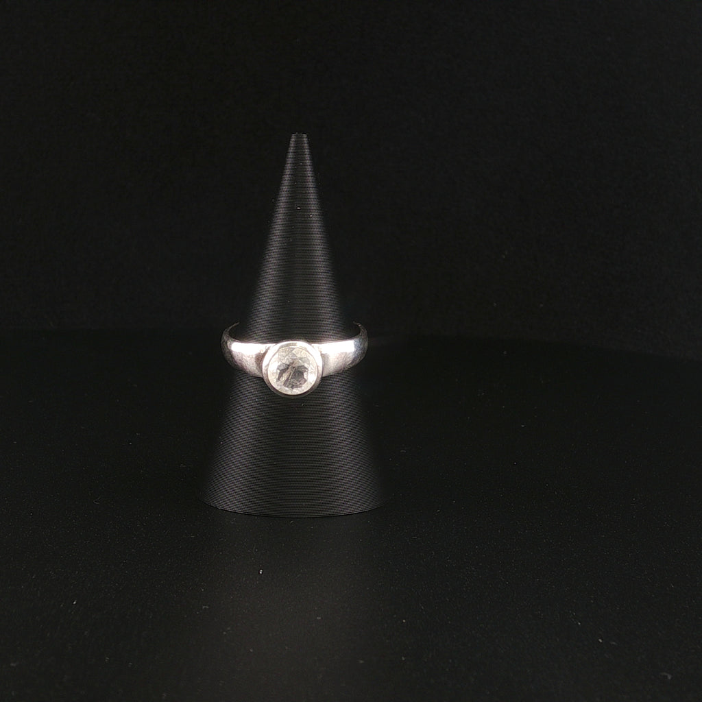 Mondstein Ring