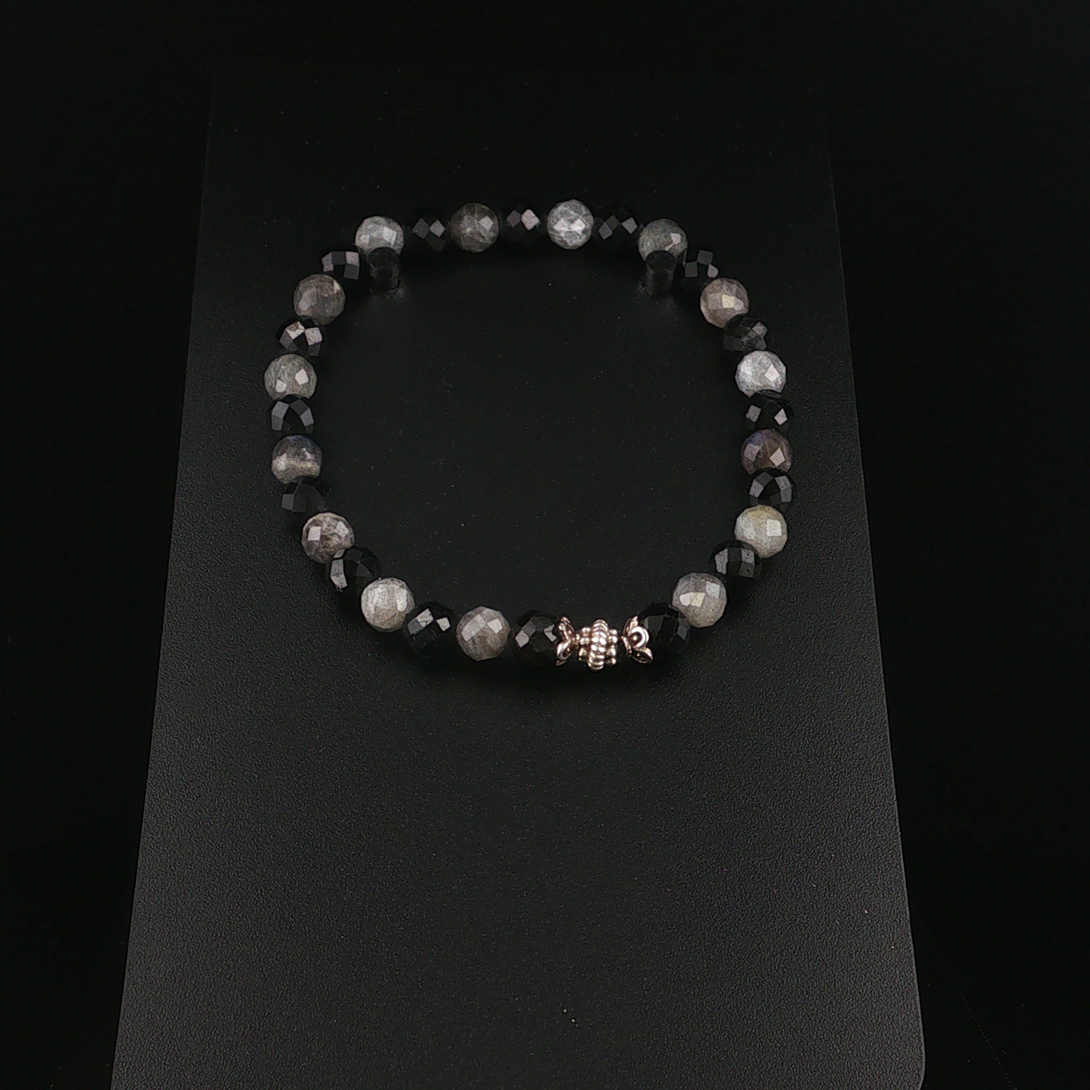 Edles Armband aus facettiertem Labradorit und schwarzem Turmalin