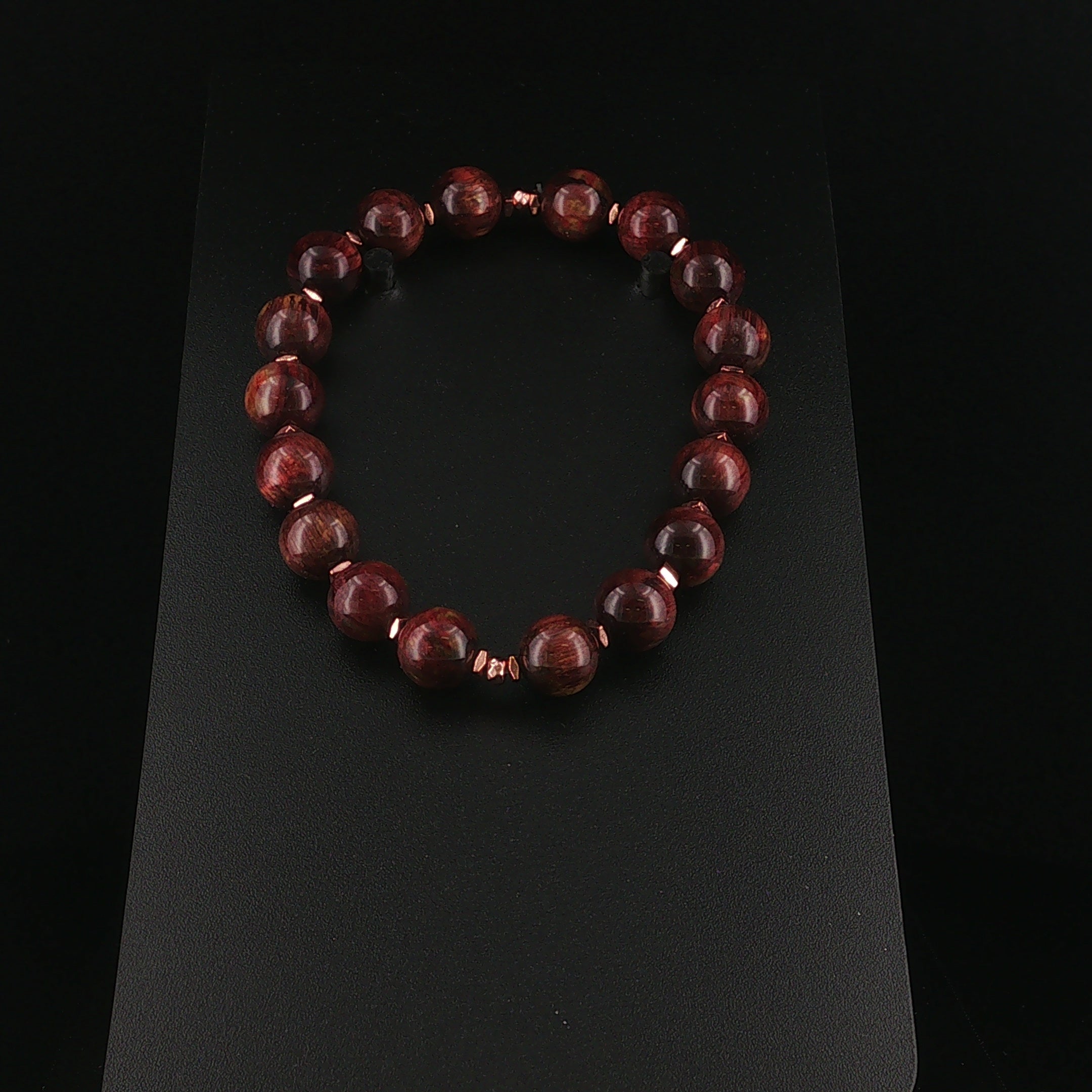 rotes Pietersit-Armband