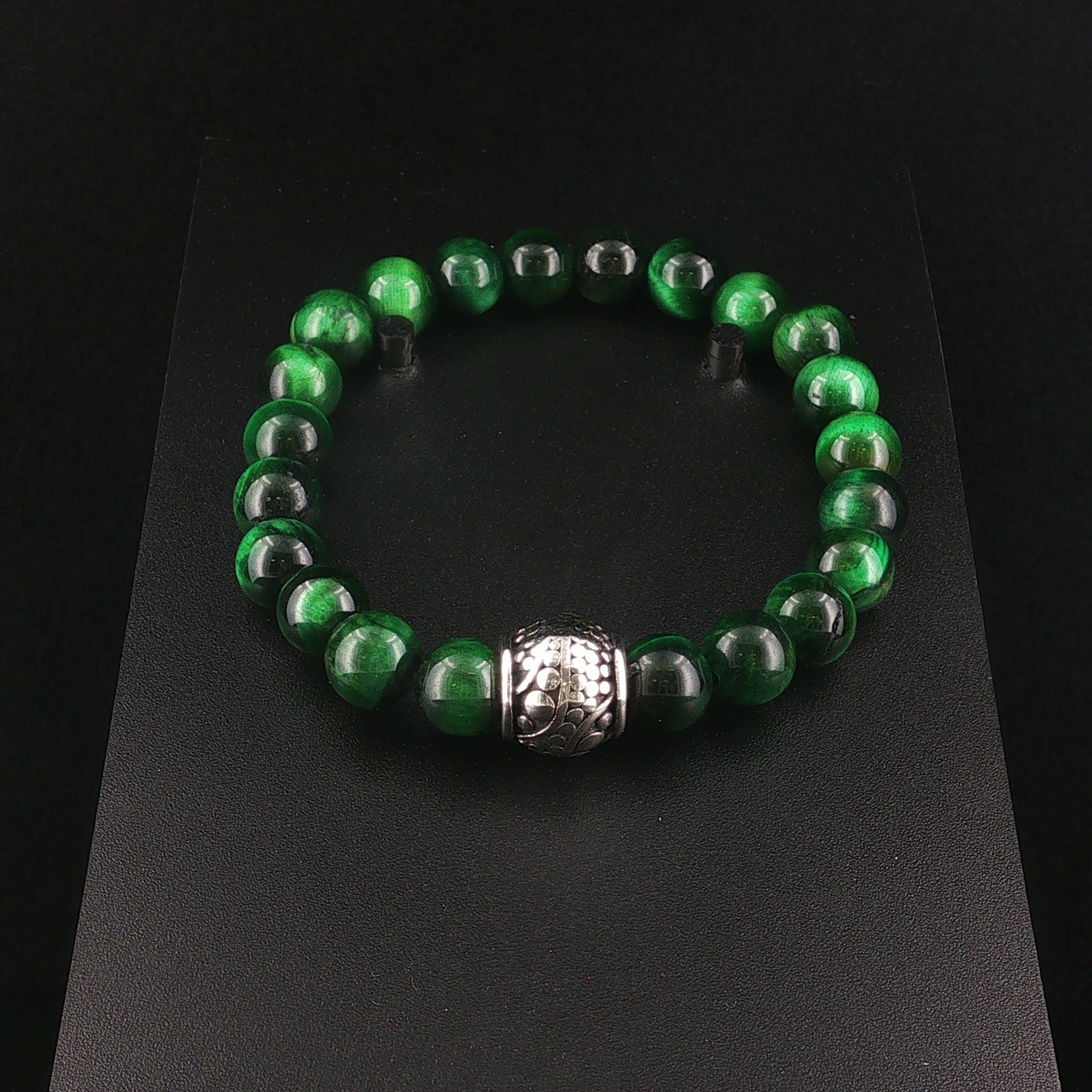 Elegantes Armband mit grünem Tigerauge