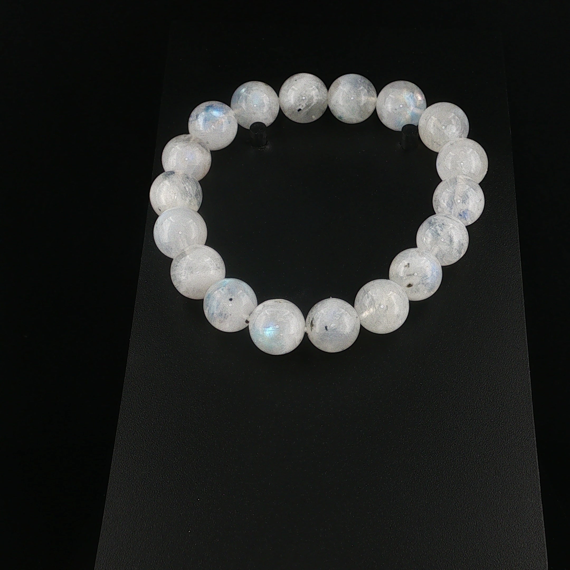 Exklusives Mondstein-Armband