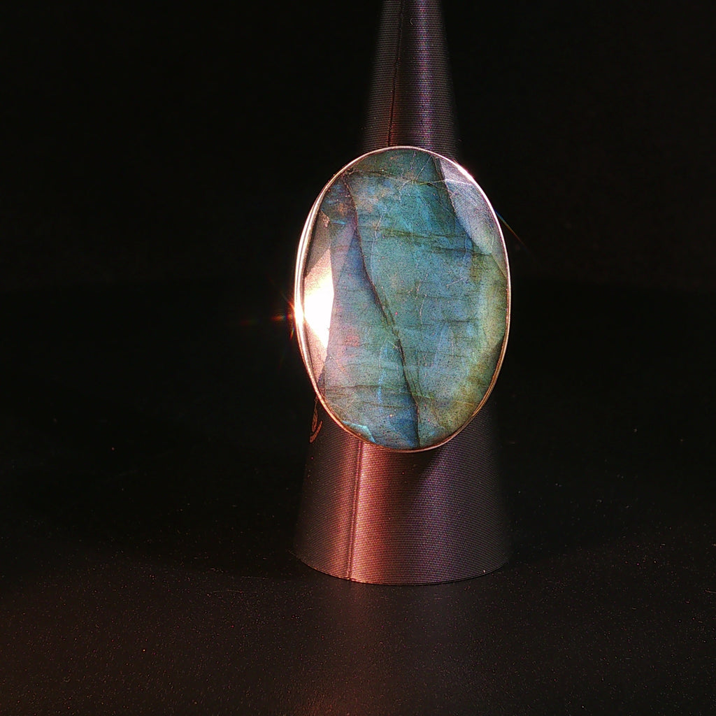 markanter Labradorit Ring
