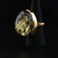 grüner Bernstein Ring