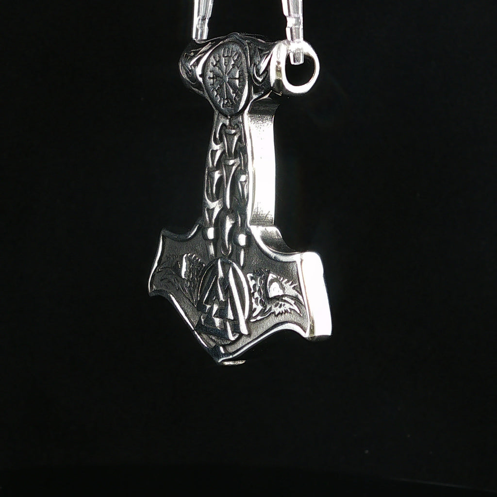 Thors Hammer Anhänger mit nordischen Motiven
