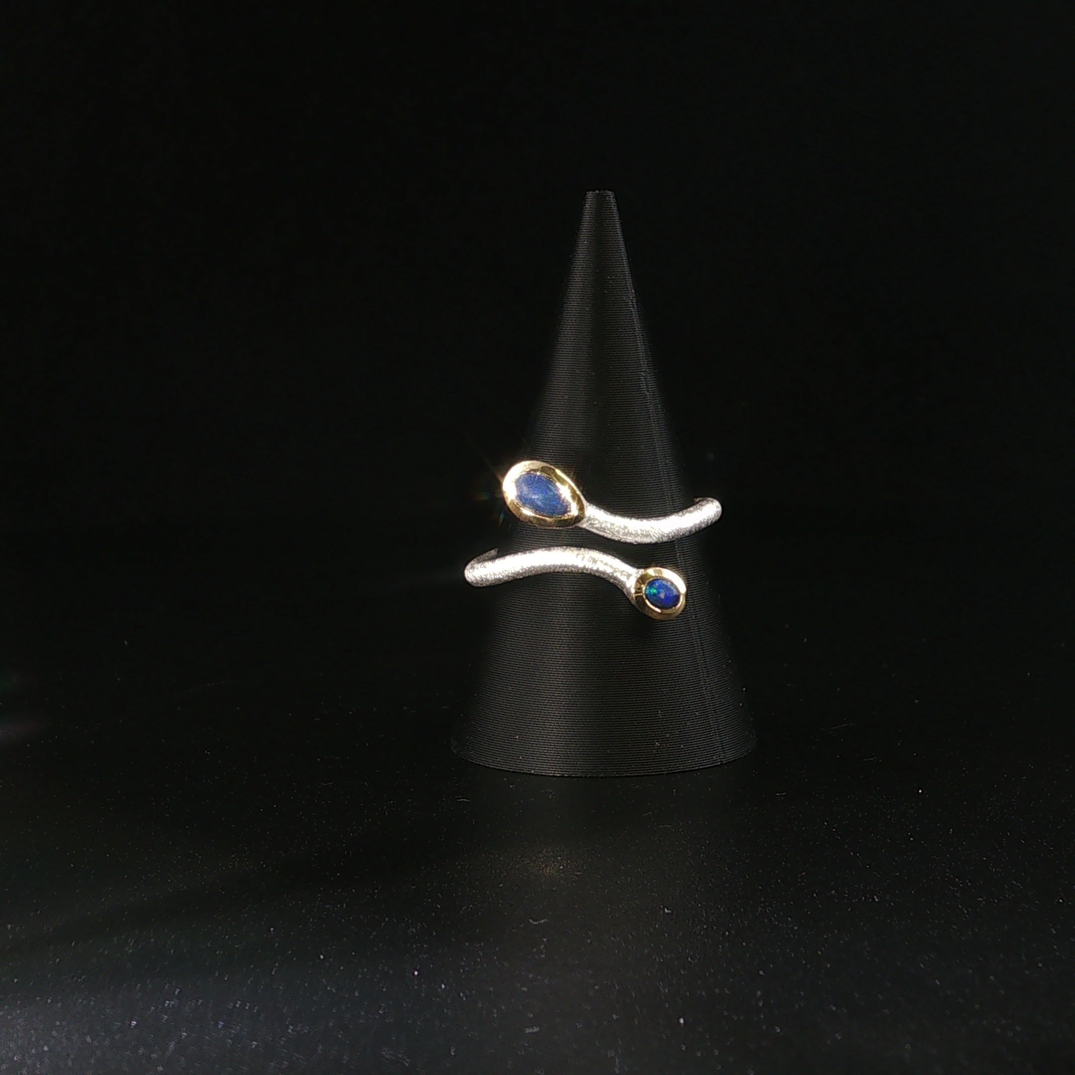 Edelopal Ring