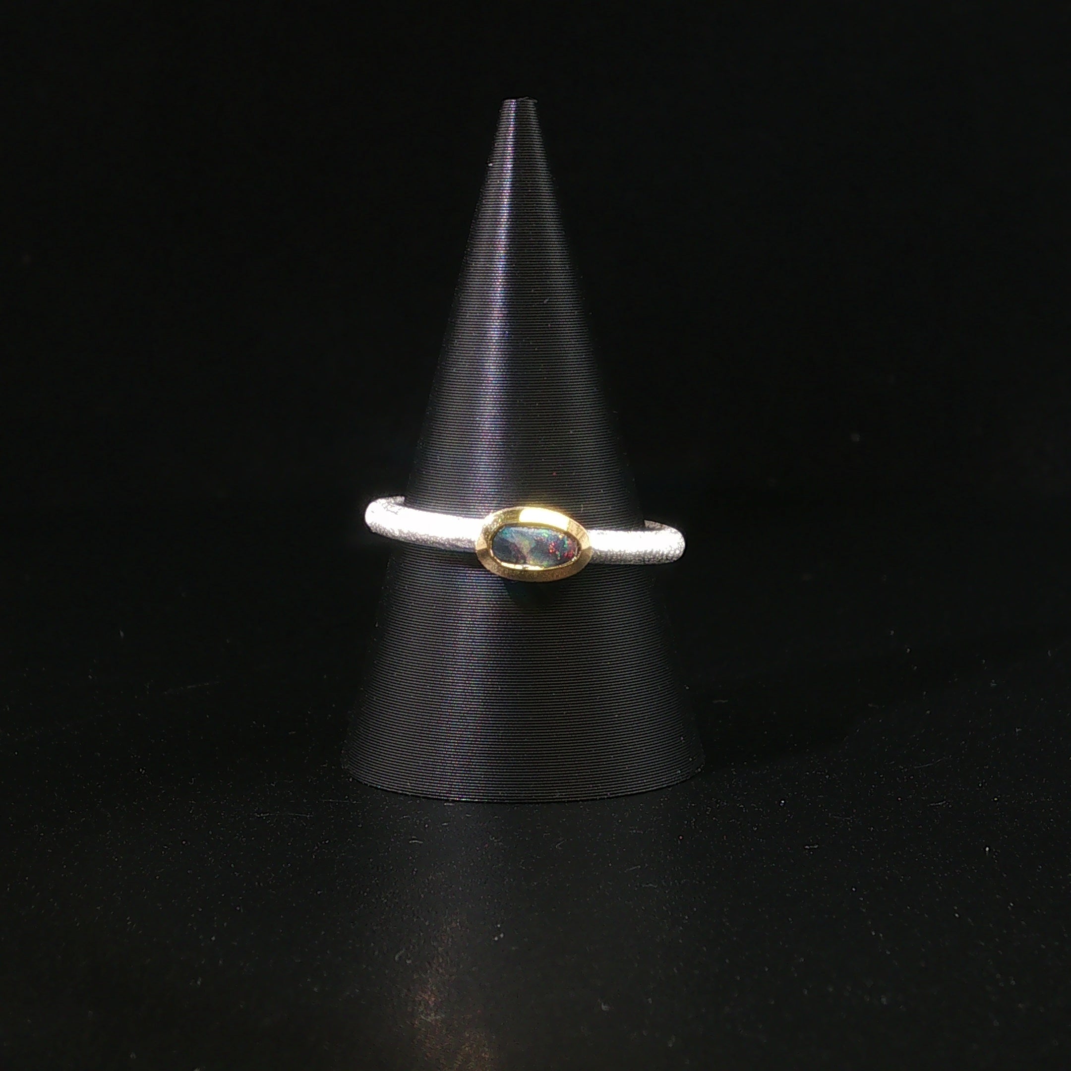 Schwarzopal Ring