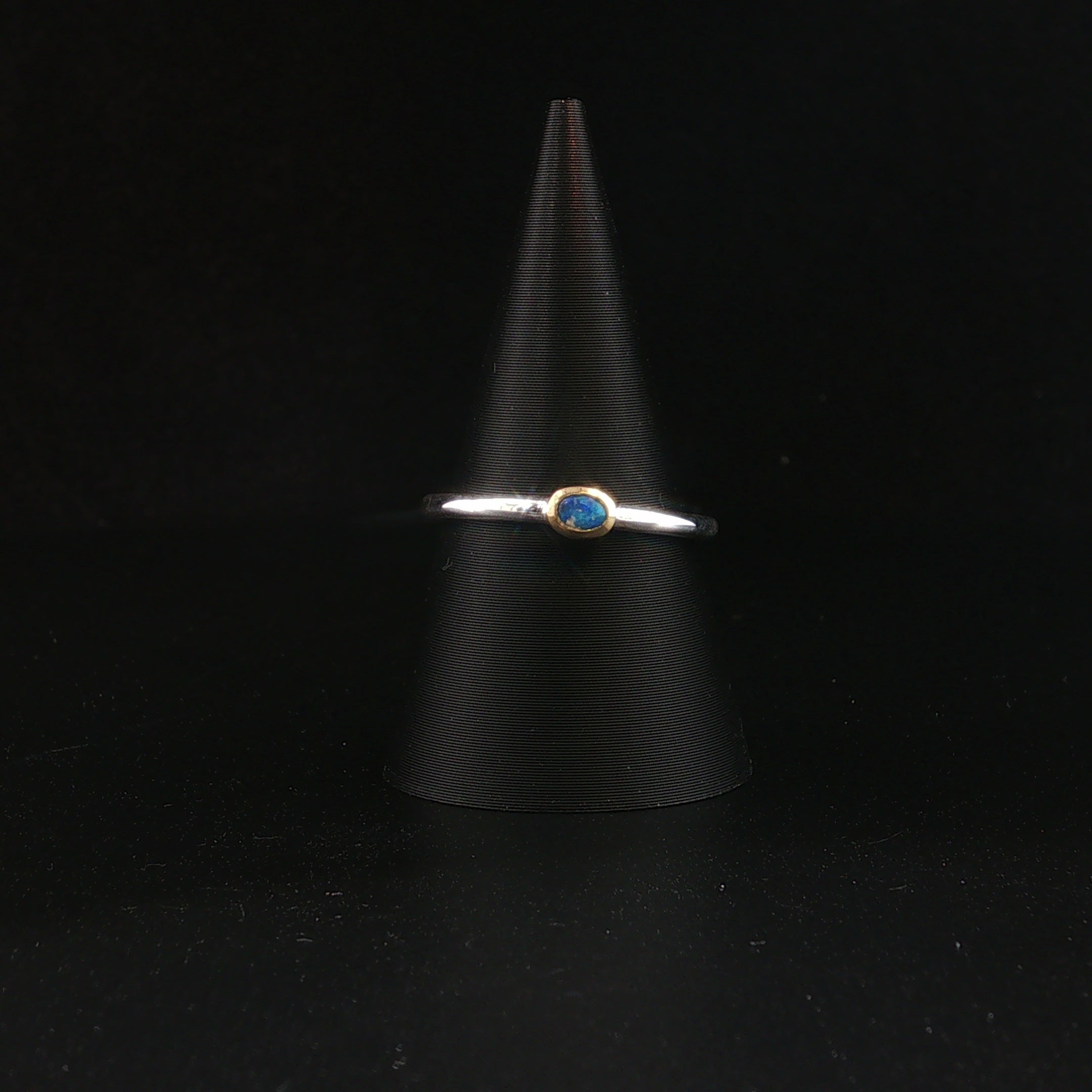 Edelopal Ring