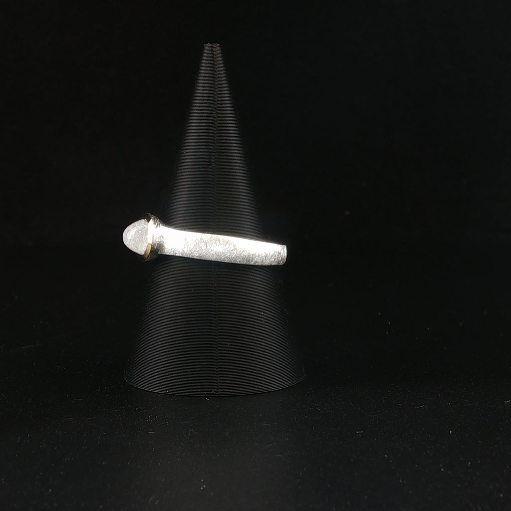 Regenbogen Mondstein Ring