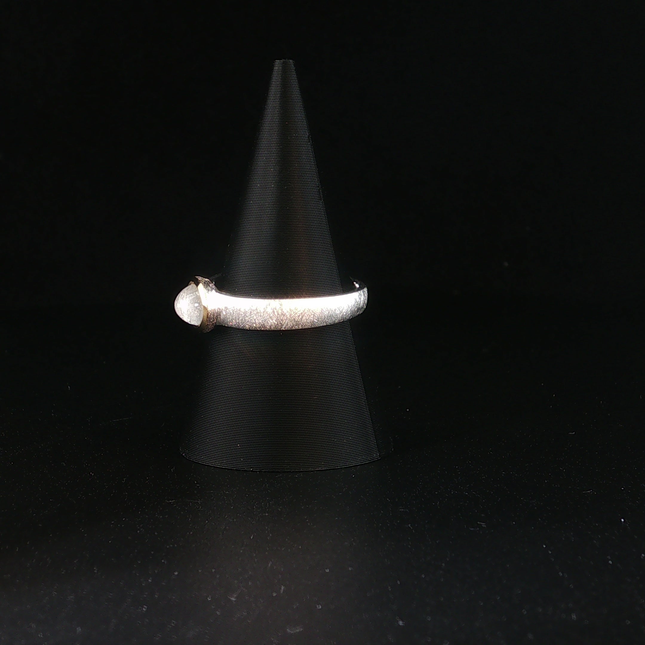Regenbogen Mondstein Ring
