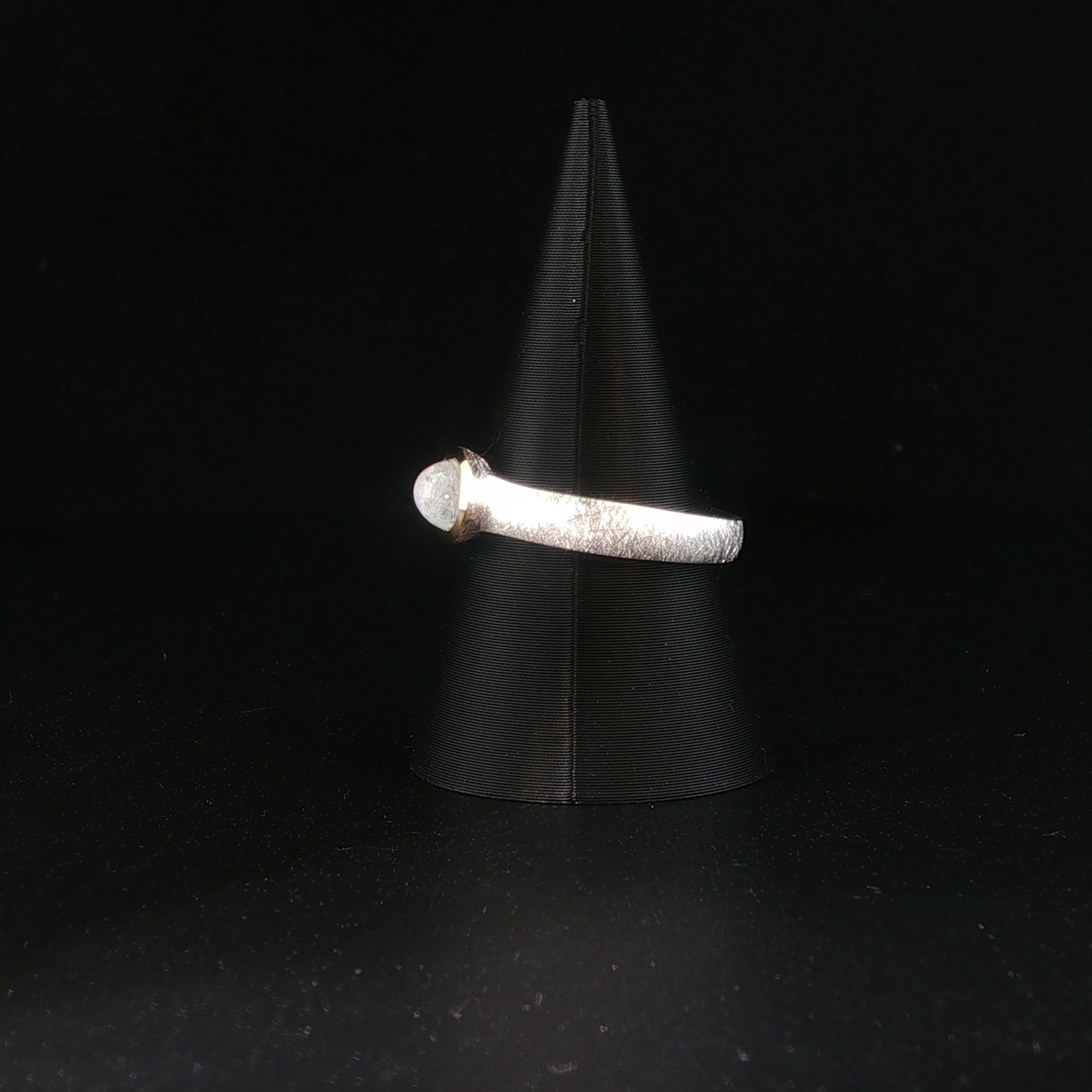 Regenbogen Mondstein Ring