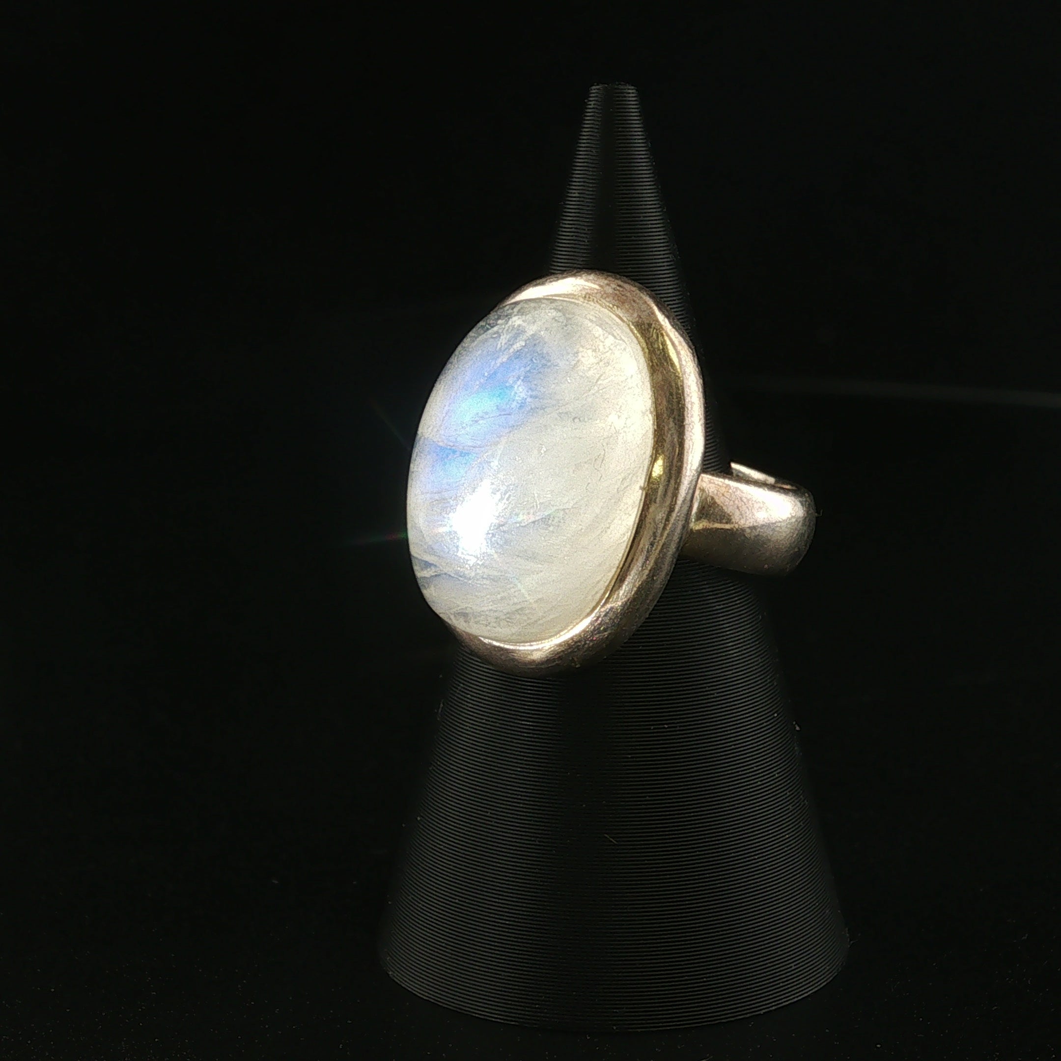 Mondstein Ring