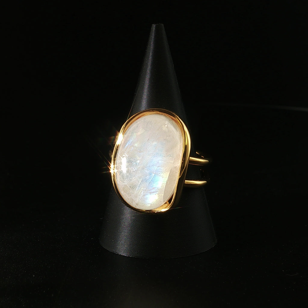 Mondstein Ring
