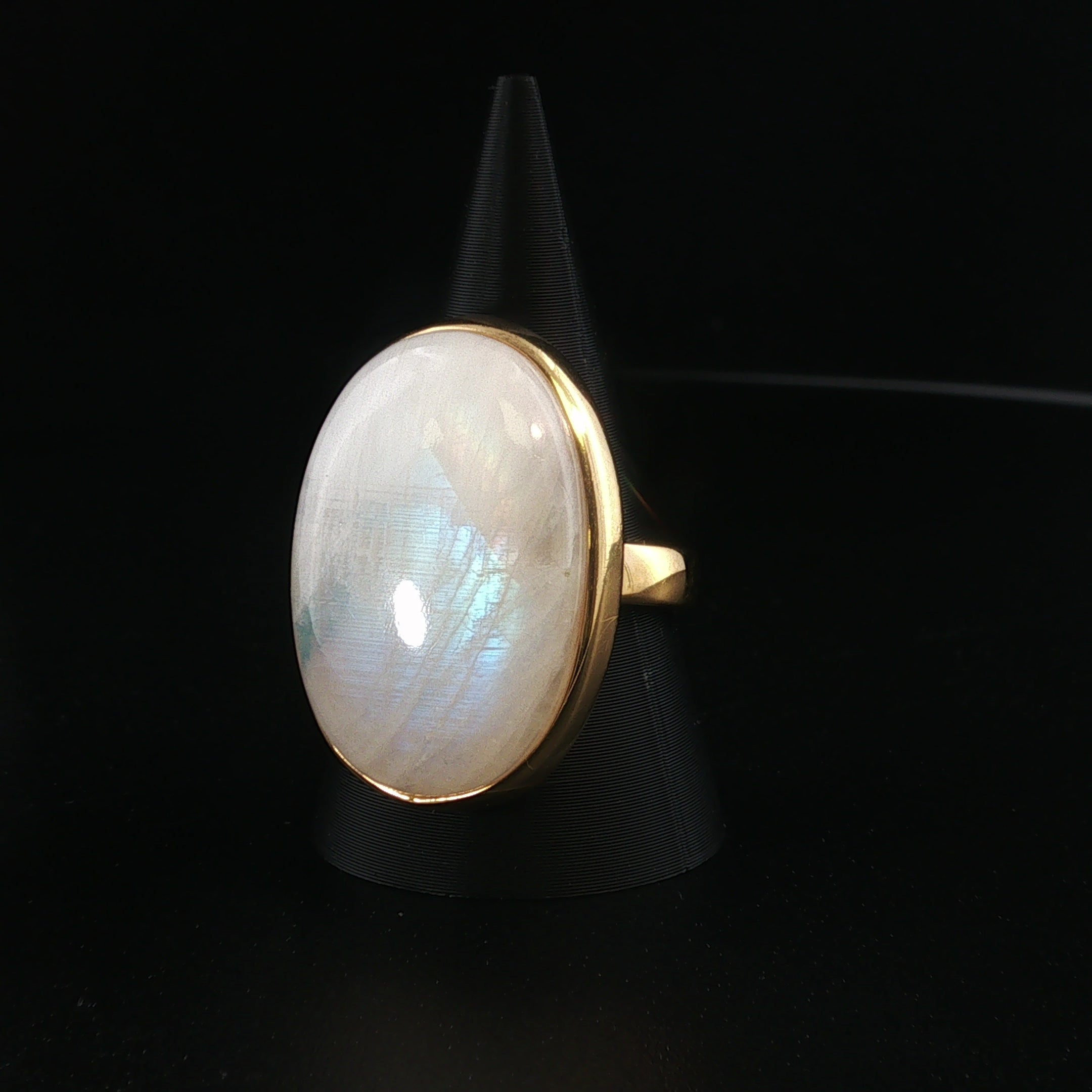 Regenbogen Mondstein Ring