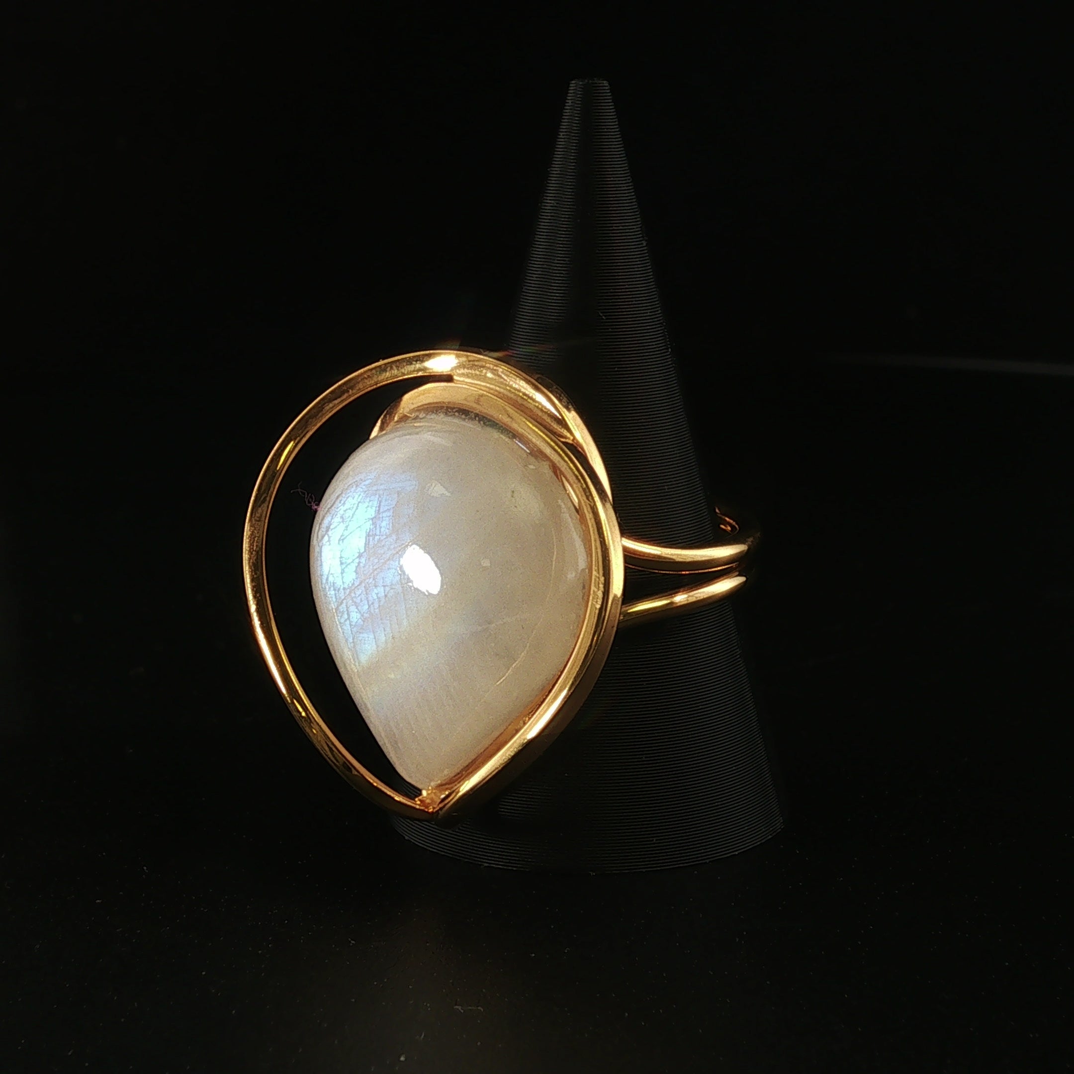 Regenbogen Mondstein Ring