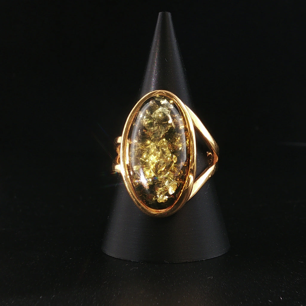 grüner Bernstein Ring
